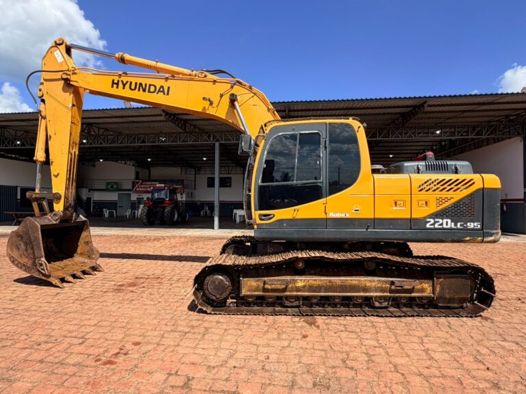 Escavadeira Hidráulica 220LC95