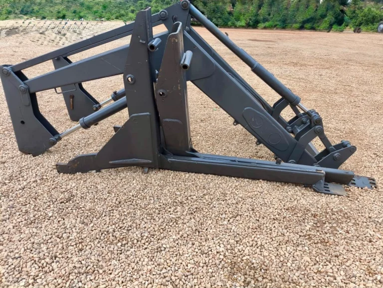 IMPLEMENTO CONJUNTO FRONTAL JAN LAADER  10500
